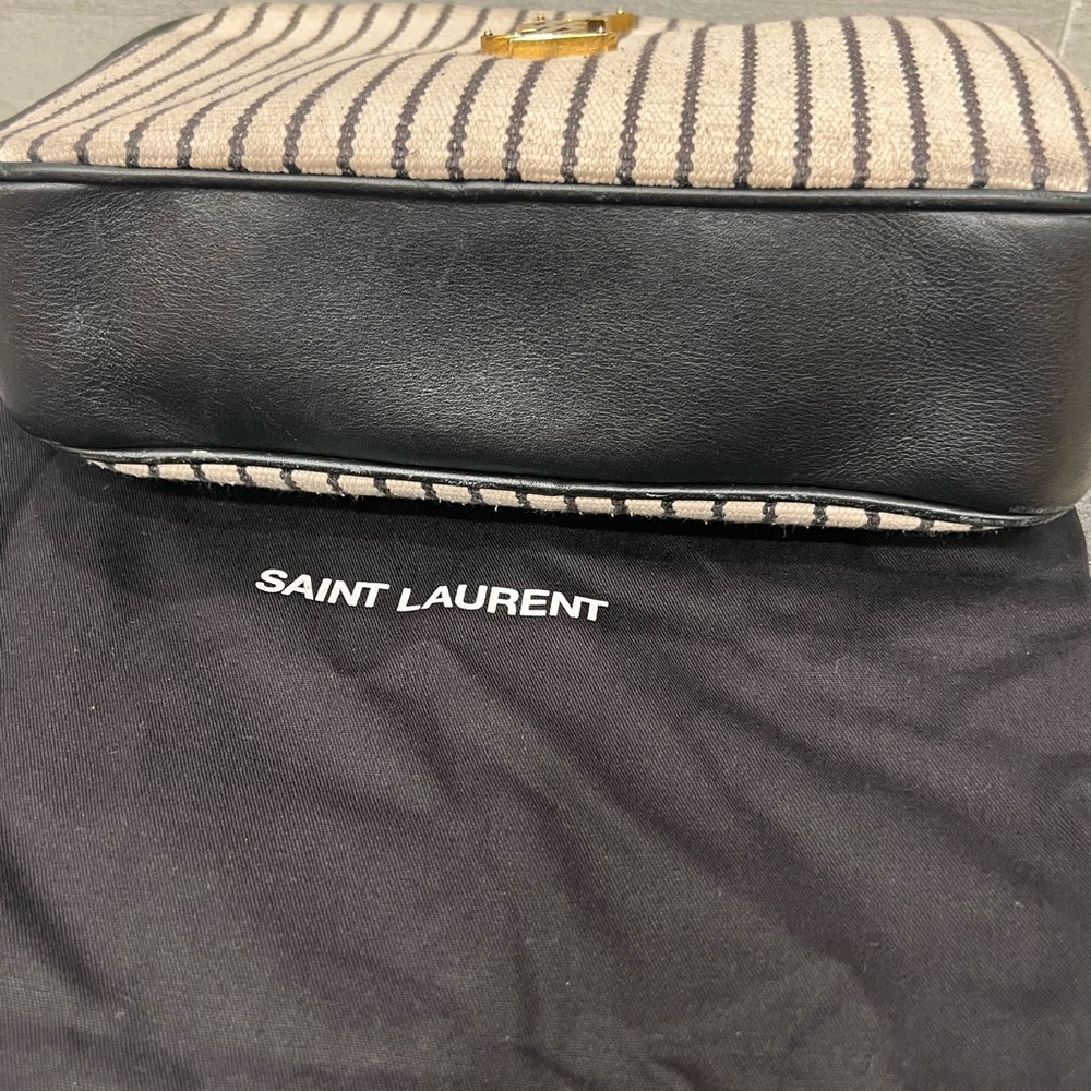 Yves Saint Laurent
Camera Lou striped canvas crossbody bag - Picture 3 of 9